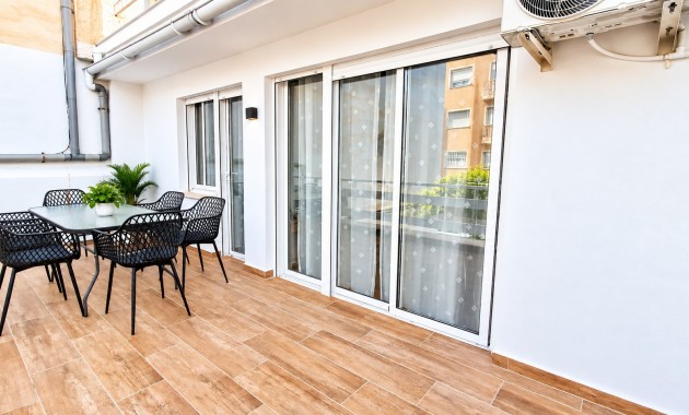 Sale - Apartment / flat -
Torrevieja - Playa Los Locos
