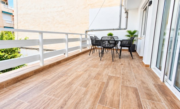 Sale - Apartment / flat -
Torrevieja - Playa Los Locos