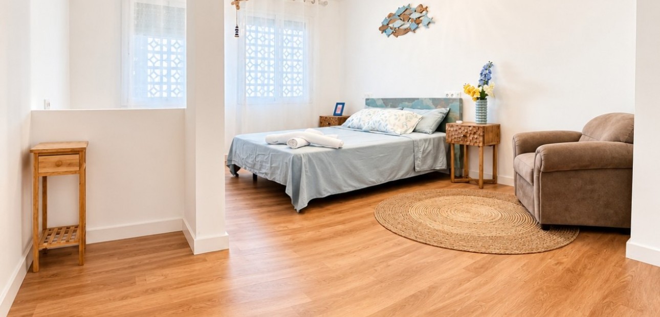 Sale - Apartment / flat -
Torrevieja - Playa Los Locos