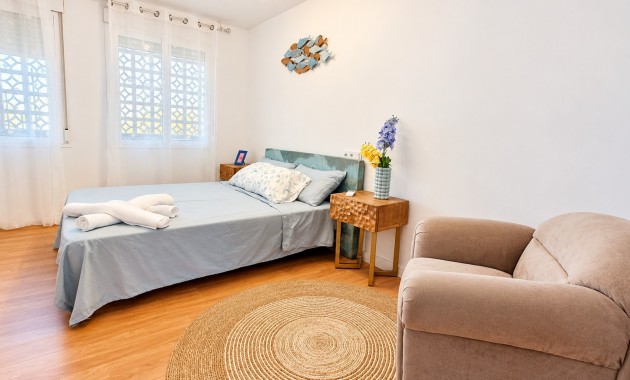 Sale - Apartment / flat -
Torrevieja - Playa Los Locos