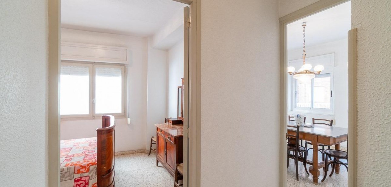 Sale - Flat -
Torrevieja - Habaneras