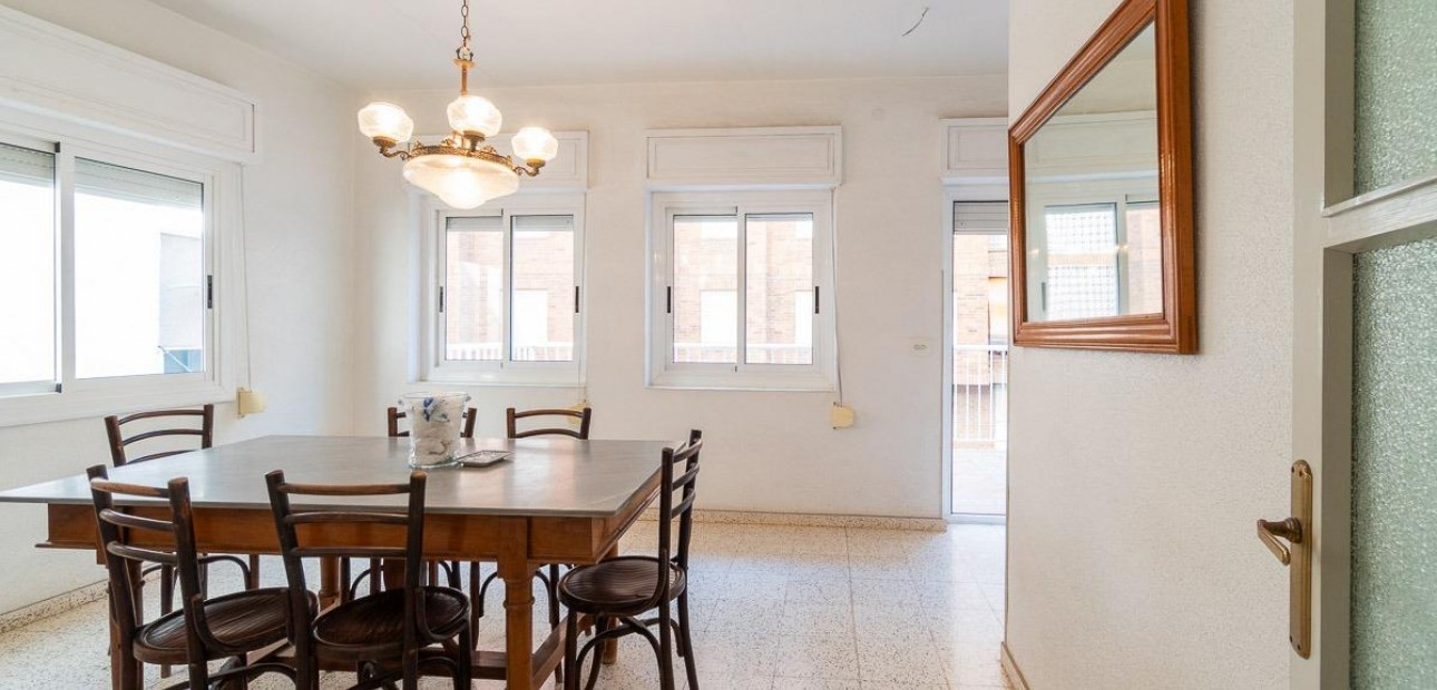 Sale - Flat -
Torrevieja - Habaneras