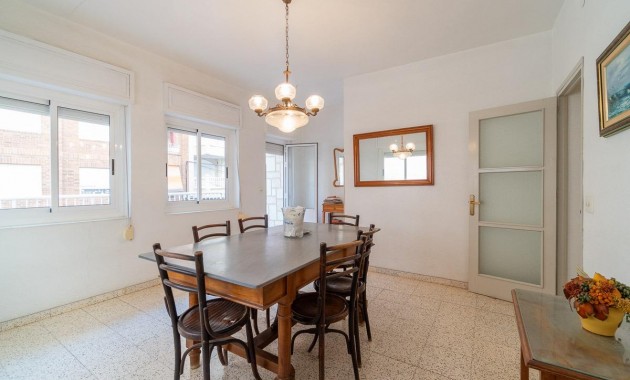 Sale - Flat -
Torrevieja - Habaneras