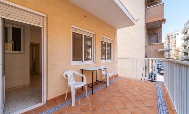 Sale - Flat -
Torrevieja - Habaneras