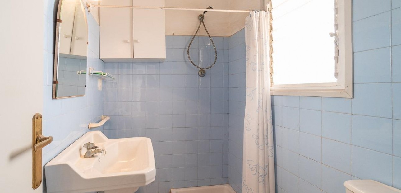 Sale - Flat -
Torrevieja - Habaneras
