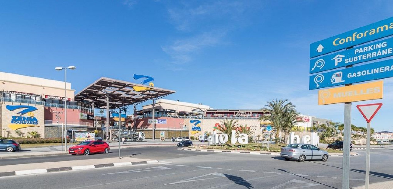 Sale - Flat -
Torrevieja - Habaneras