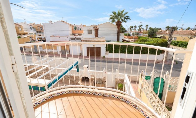 Sale - Bungalow -
Torrevieja - La Siesta - El Salado - Torreta