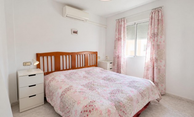Sale - Bungalow -
Torrevieja - La Siesta - El Salado - Torreta