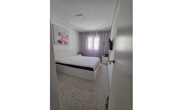 Sale - Apartment / flat -
Torrevieja - Acequion