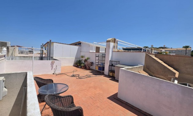 Sale - Apartment / flat -
Torrevieja - Acequion