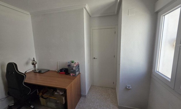 Sale - Apartment / flat -
Torrevieja - Acequion