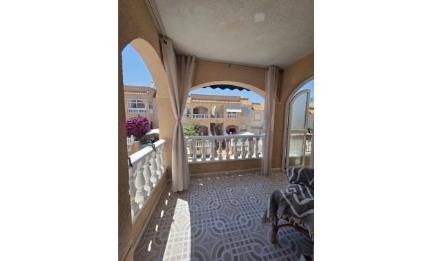 Sale - Apartment / flat -
Torrevieja - Acequion