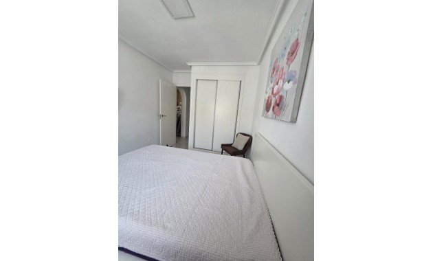 Sale - Apartment / flat -
Torrevieja - Acequion