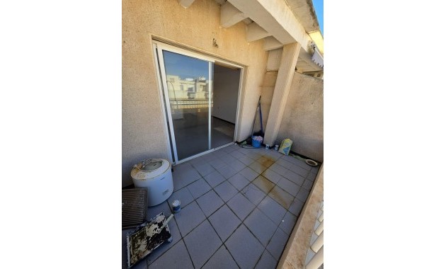 Sale - Apartment / flat -
Torrevieja - Estacion de autobuses