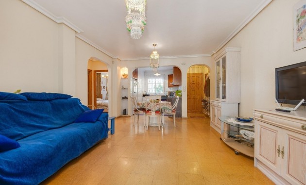 Sale - Bungalow -
Orihuela Costa - Lomas de Cabo Roig