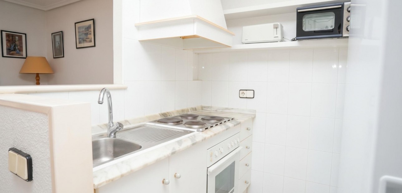 Sale - Apartment / flat -
Torrevieja - Los Frutales