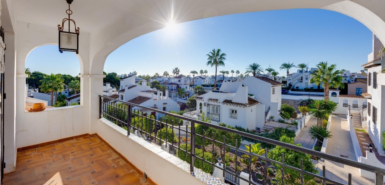 Sale - Bungalow -
Orihuela Costa - Las Filipinas