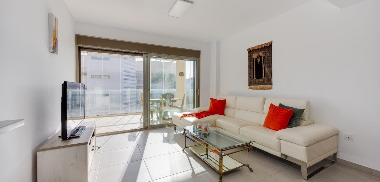 Sale - Apartment / flat -
Orihuela Costa - Los Dolses