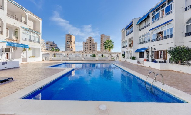 Sale - Apartment / flat -
Torrevieja - Torreblanca