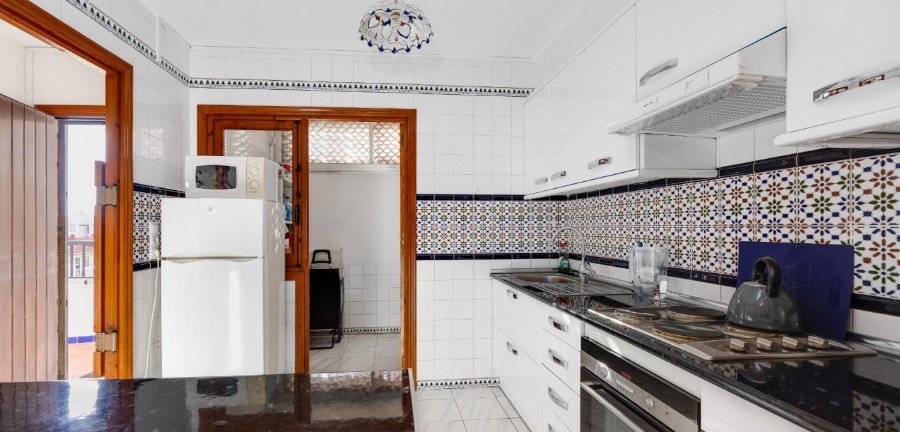 Sale - Apartment / flat -
Torrevieja - Torreblanca