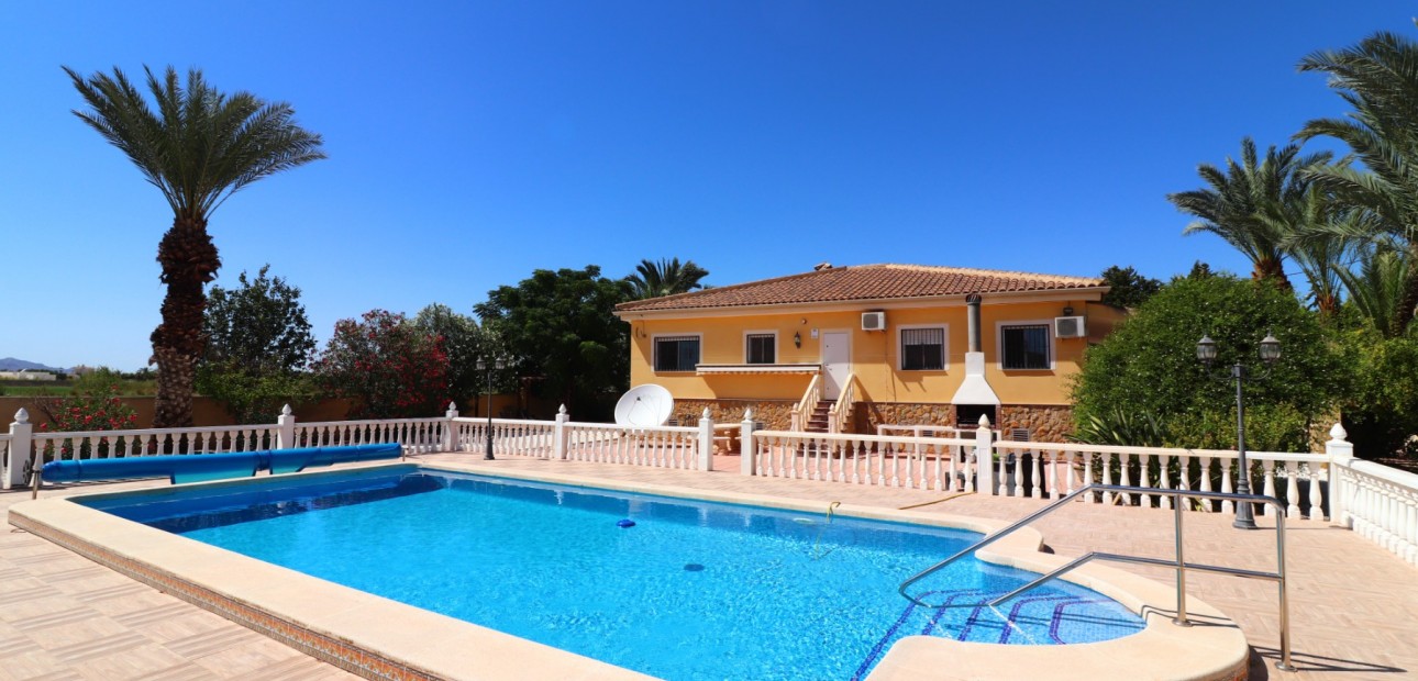 Sale - Country Property -
Catral - Catral - Country