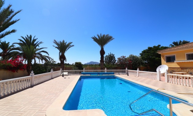 Sale - Country Property -
Catral - Catral - Country