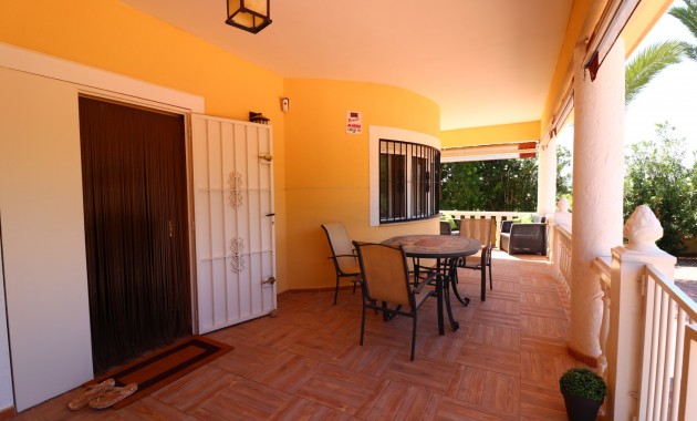 Sale - Country Property -
Catral - Catral - Country