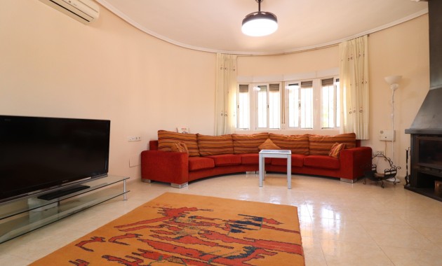 Sale - Country Property -
Catral - Catral - Country