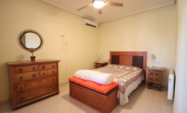 Sale - Country Property -
Catral - Catral - Country