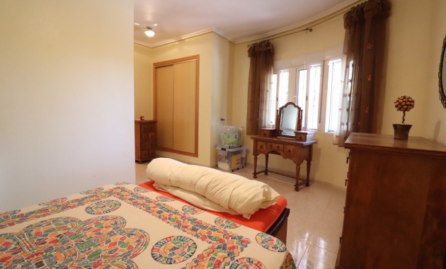Sale - Country Property -
Catral - Catral - Country