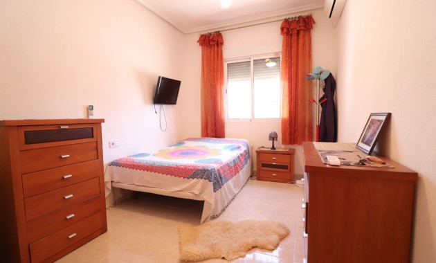 Sale - Country Property -
Catral - Catral - Country