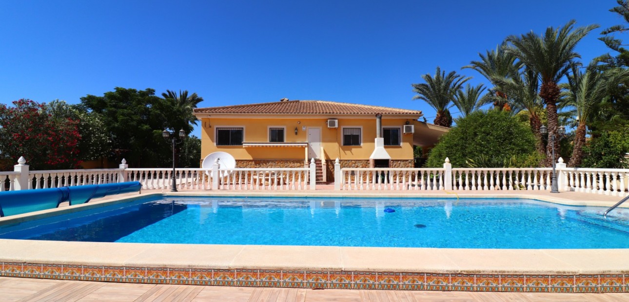 Sale - Country Property -
Catral - Catral - Country
