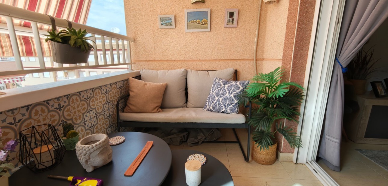 Sale - Apartment / flat -
Algorfa - Algorfa - Village