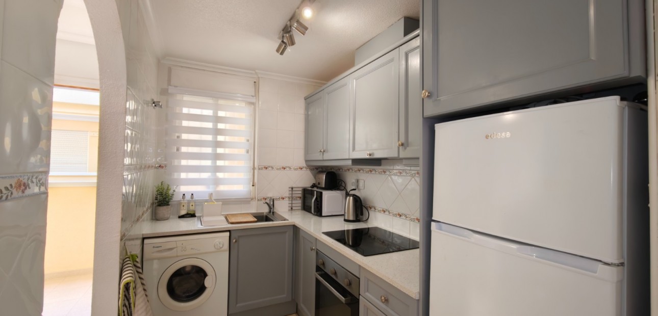 Sale - Apartment / flat -
Algorfa - Algorfa - Village