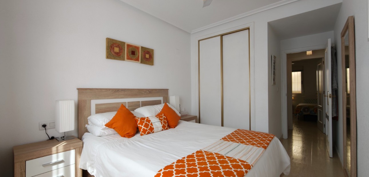 Sale - Apartment / flat -
Algorfa - Algorfa - Village