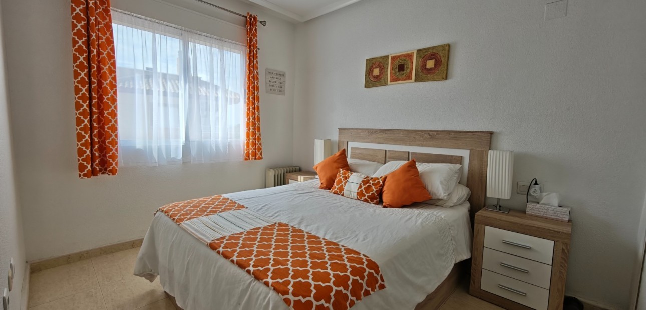 Sale - Apartment / flat -
Algorfa - Algorfa - Village