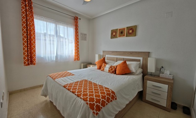 Sale - Apartment / flat -
Algorfa - Algorfa - Village