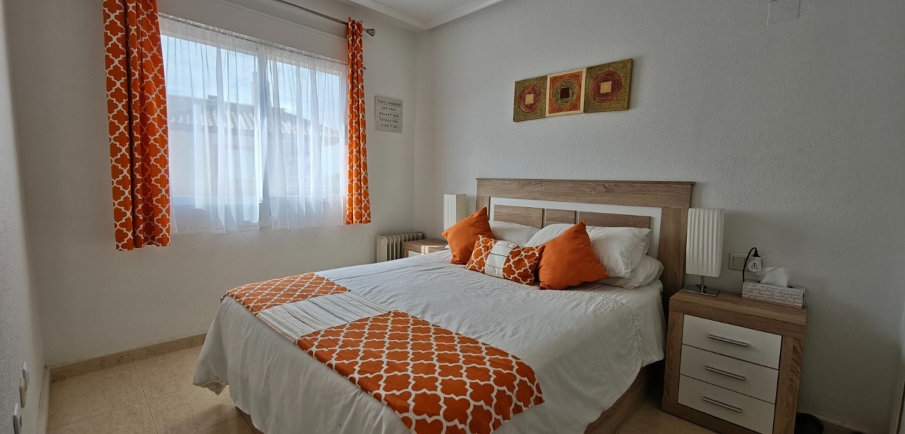 Sale - Apartment / flat -
Algorfa - Algorfa - Village