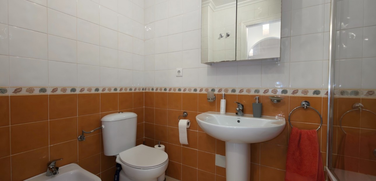 Sale - Apartment / flat -
Algorfa - Algorfa - Village