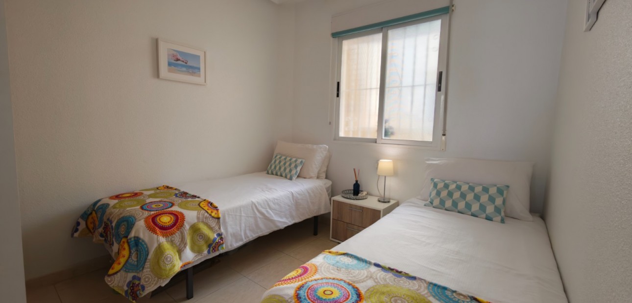 Sale - Apartment / flat -
Algorfa - Algorfa - Village