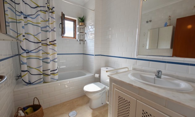 Sale - Apartment / flat -
Algorfa - La Finca Golf Resort