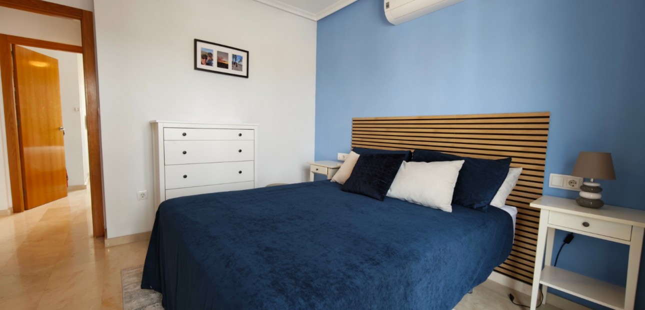 Sale - Apartment / flat -
Algorfa - La Finca Golf Resort