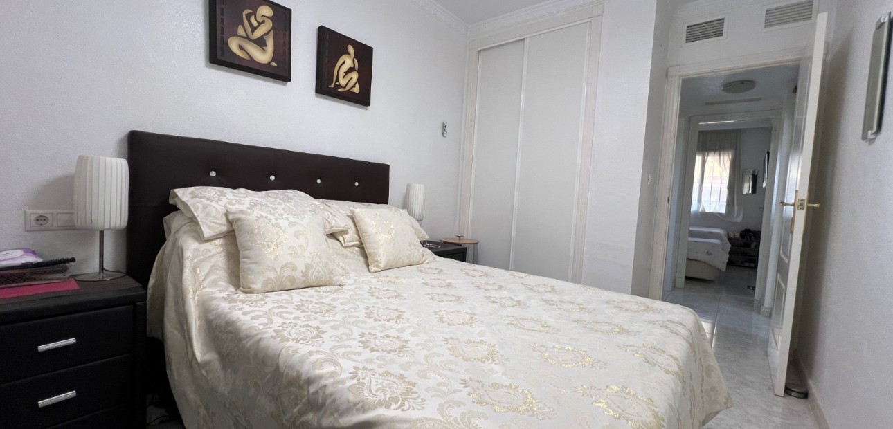 Sale - Apartment / flat -
Algorfa - Algorfa - Village