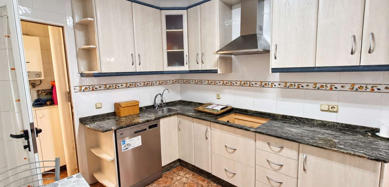 Sale - Apartment / flat -
Rojales - Rojales - Village