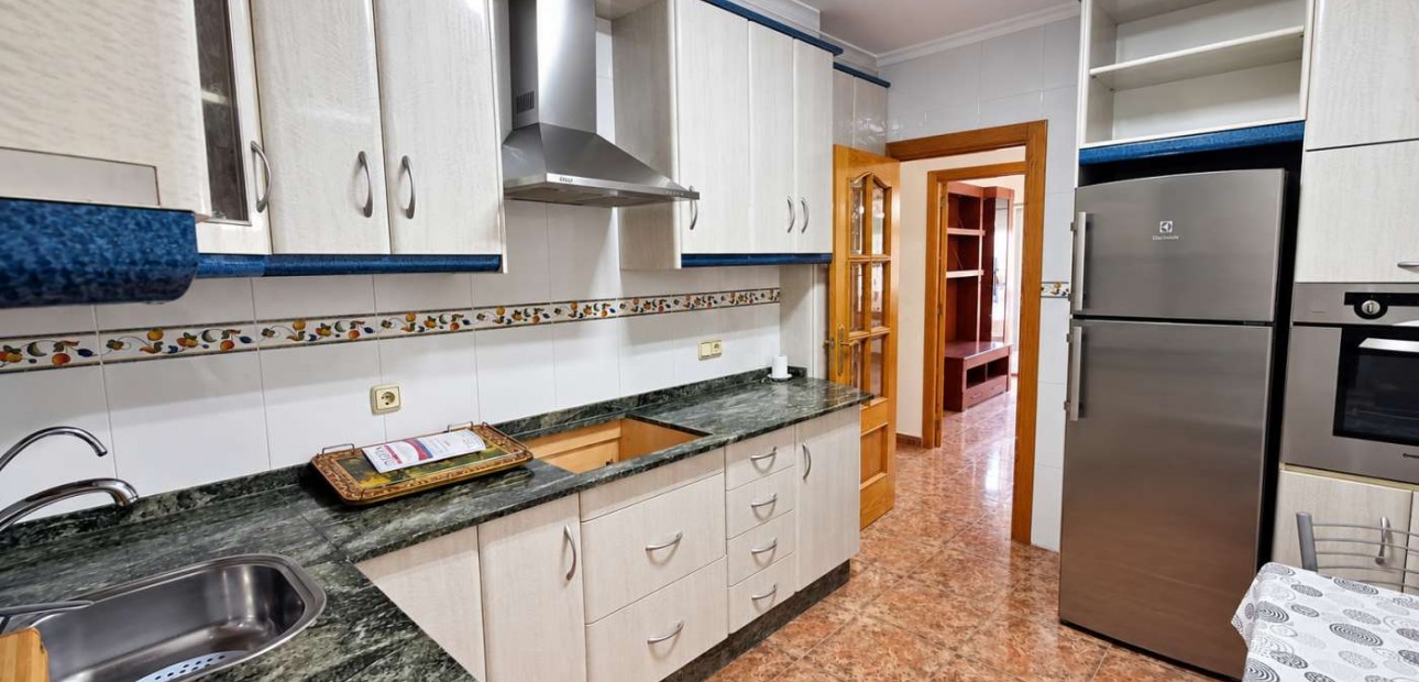 Sale - Apartment / flat -
Rojales - Rojales - Village