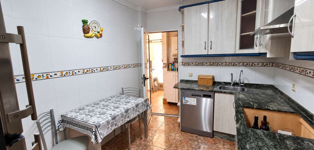 Sale - Apartment / flat -
Rojales - Rojales - Village