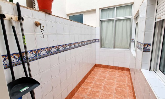 Sale - Apartment / flat -
Rojales - Rojales - Village