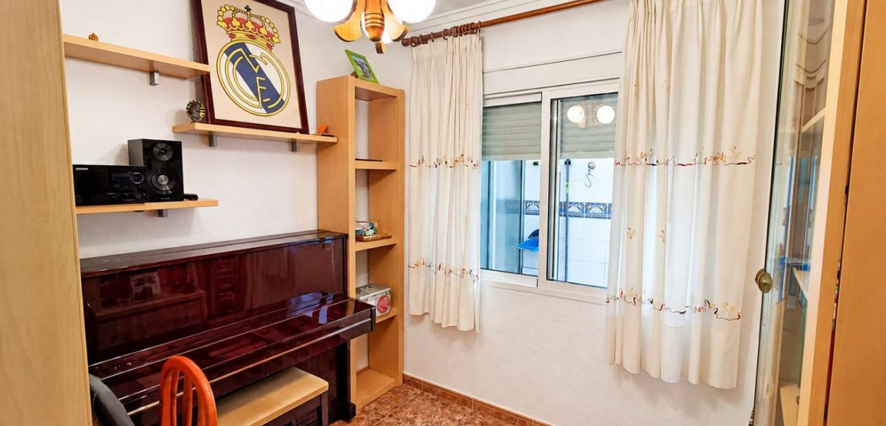 Sale - Apartment / flat -
Rojales - Rojales - Village