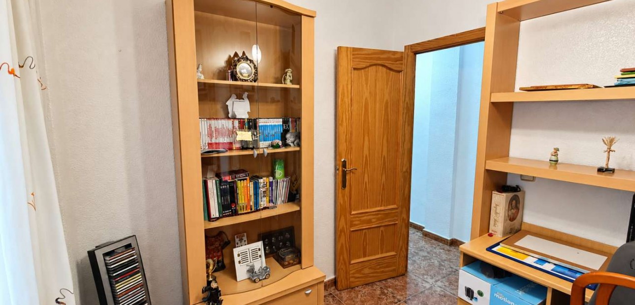 Sale - Apartment / flat -
Rojales - Rojales - Village