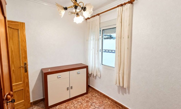 Sale - Apartment / flat -
Rojales - Rojales - Village